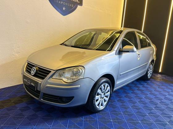 VOLKSWAGEN POLO SEDAN 1.6 MI 8V FLEX 4P MANUAL VOLKSWAGEN POLO SEDAN 1.6 MI 8V FLEX 4P MANUAL